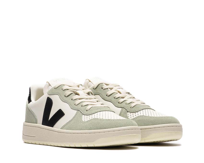 Veja | V-10 Leather